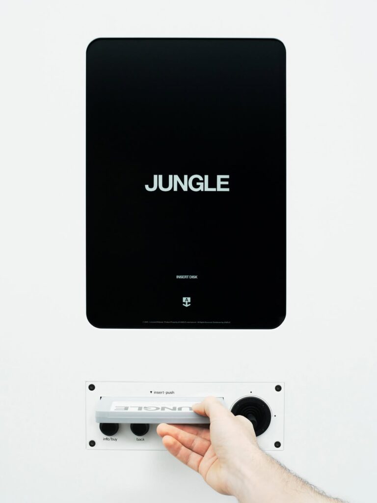 Yyplusplus rethinks retail browsing through physical diskettes -