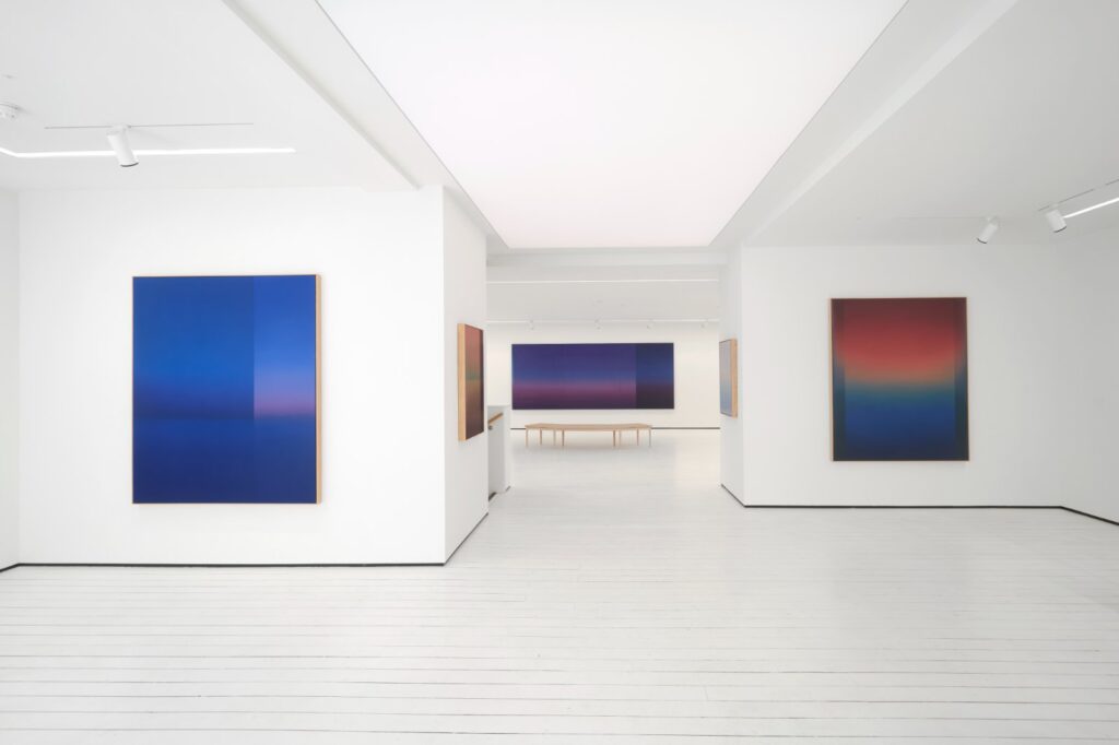 Theo Pinto turns light into atmosphere at Cadogan Gallery -