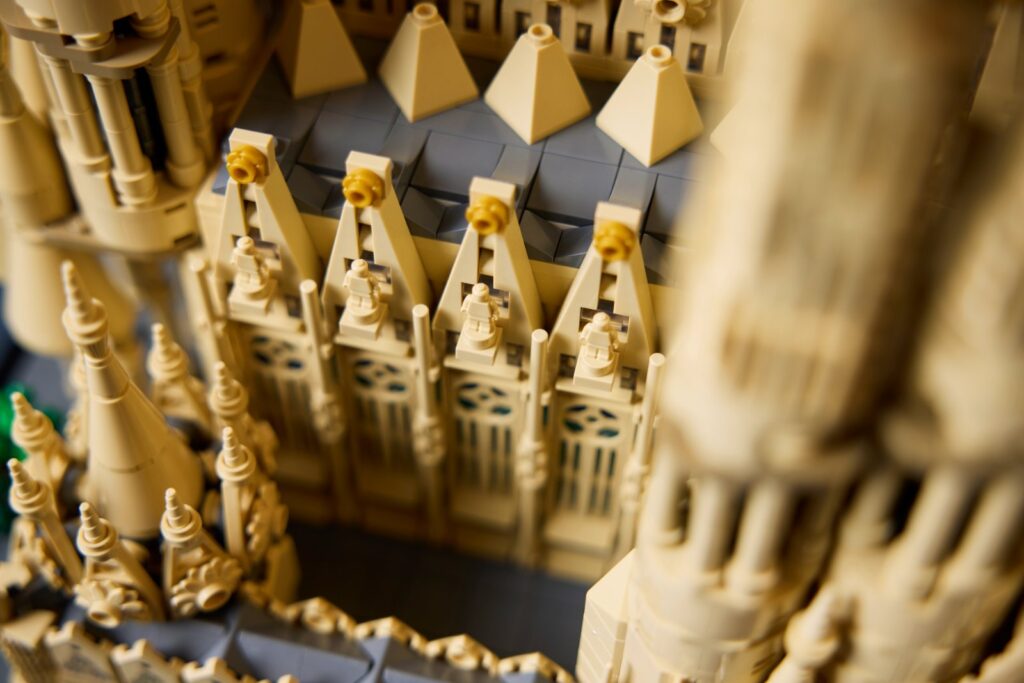 LEGO honours Gaudí centenary with Sagrada Família set -