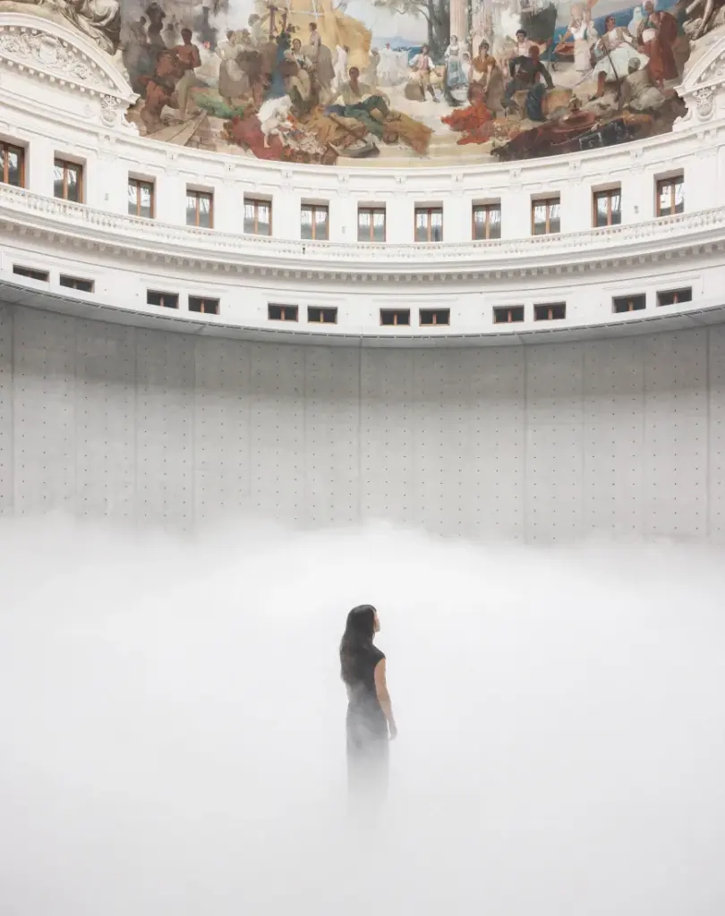 Fujiko Nakaya fills Bourse de Commerce with Fog Sculpture