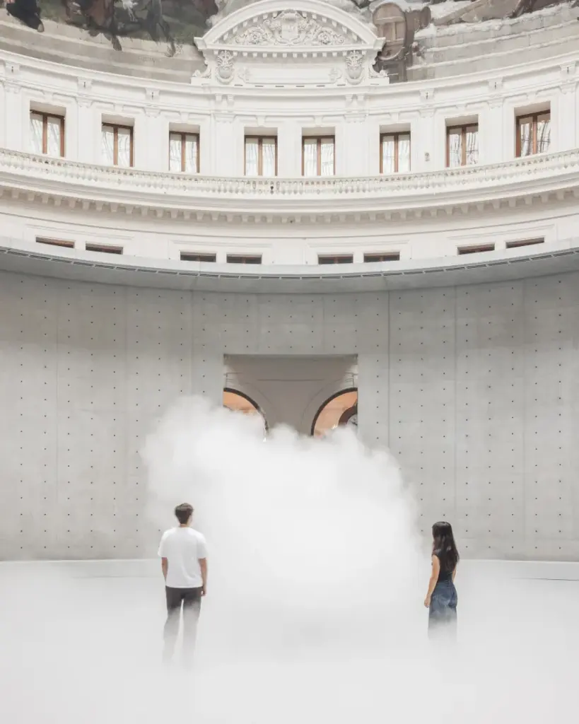 Fujiko Nakaya fills Bourse de Commerce with Fog Sculpture -