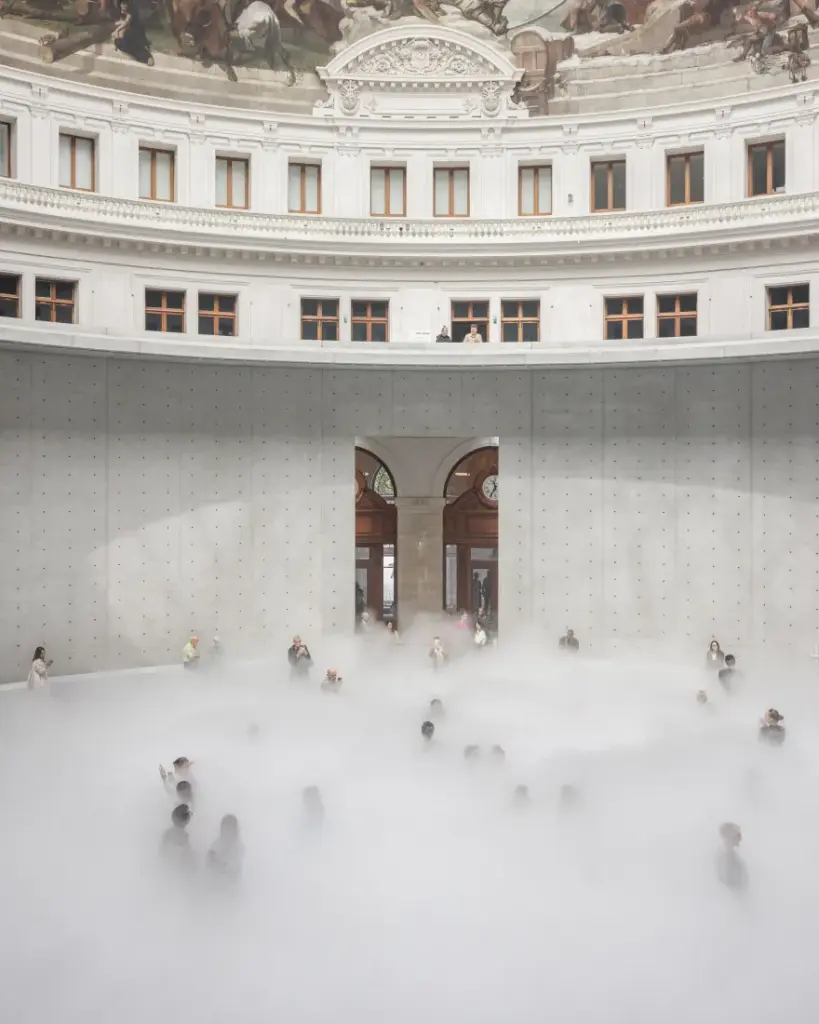 Fujiko Nakaya fills Bourse de Commerce with Fog Sculpture -