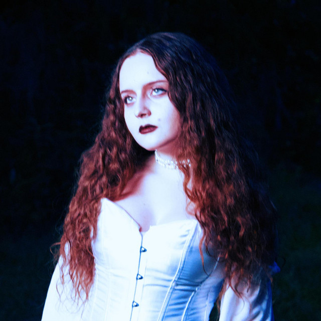 Sara Diana: Her Hair’s Like Fire