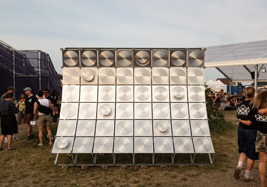 Frederik Gustav creates reflective aluminium Speaker for festival in Copenhagen -