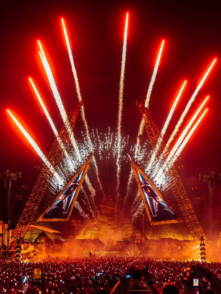 SILA SVETA designs multimedia stages for Starlight Festival in Egypt