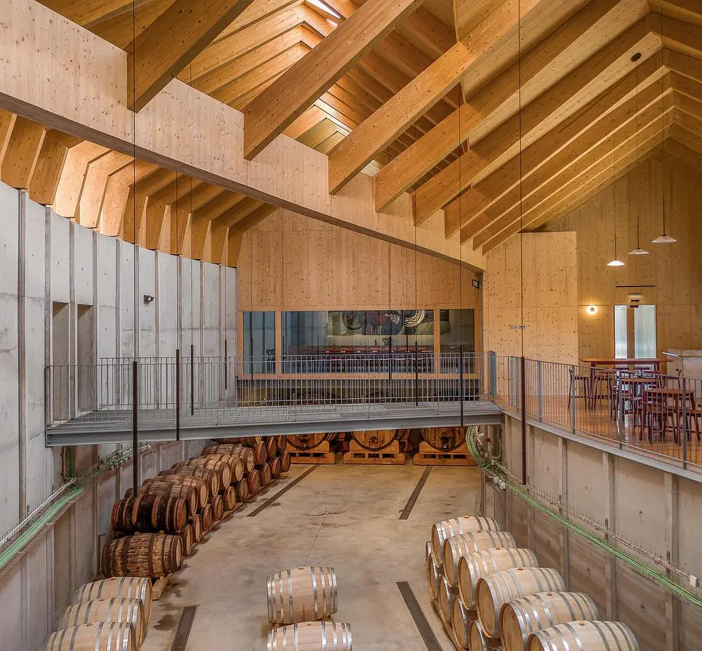 Atelier Sérgio Rebelo shapes winery around the Douro Valley landscape 1