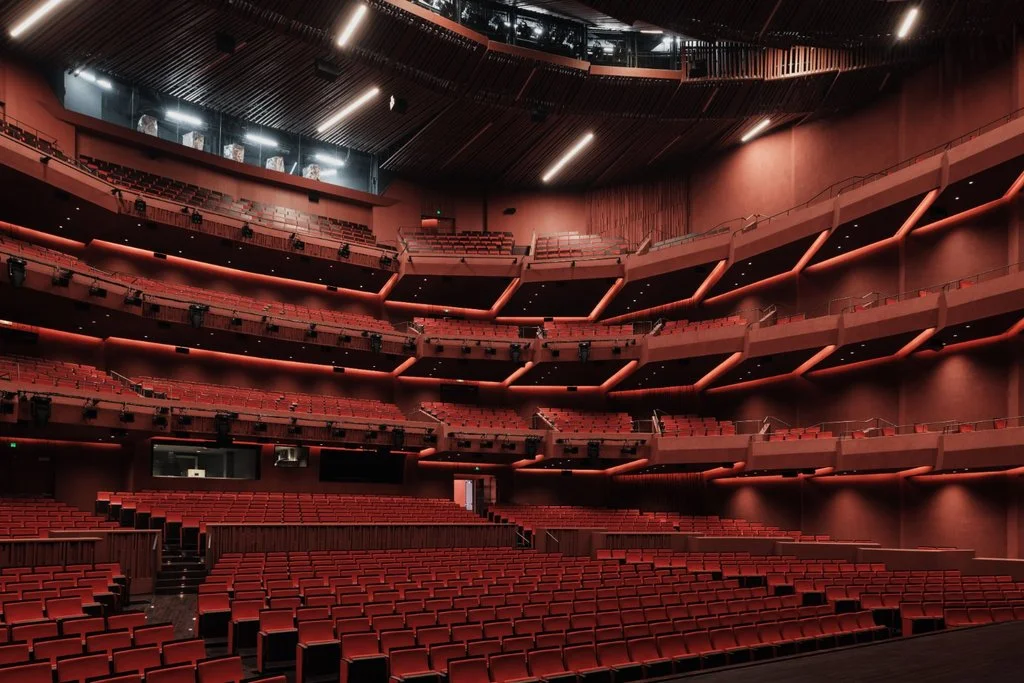 Snøhetta opens Shanghai Grand Opera House with sweeping rooftop 4