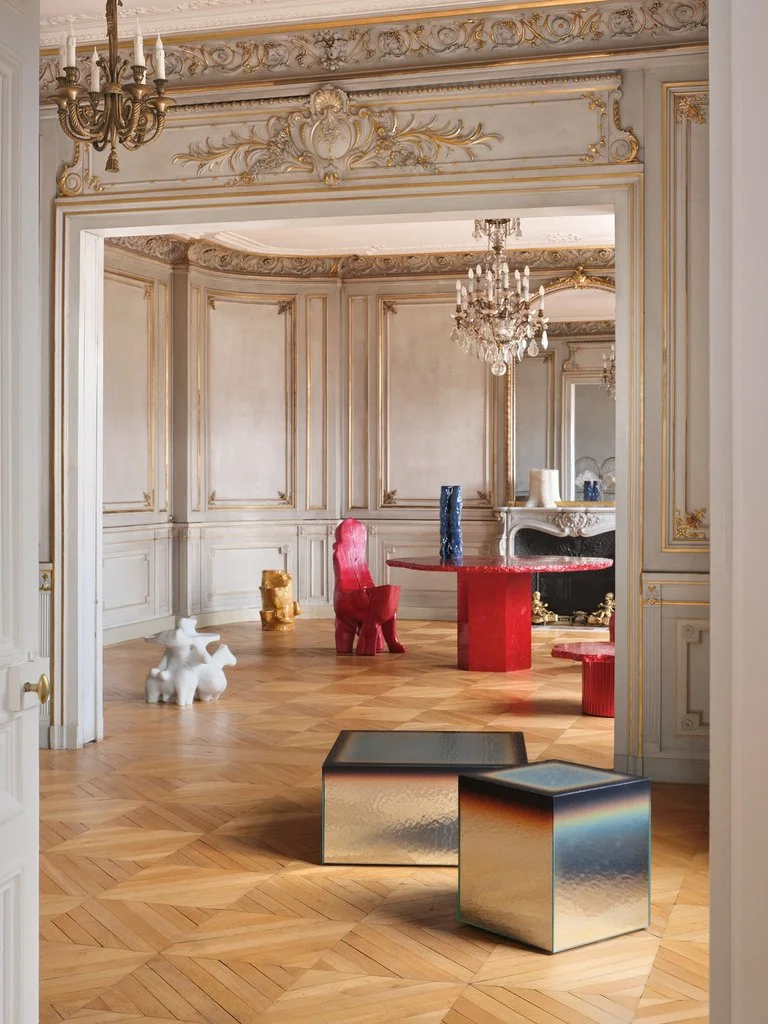 Movimento Gallery reimagines Parisian salons with 'House of Dreams' 1