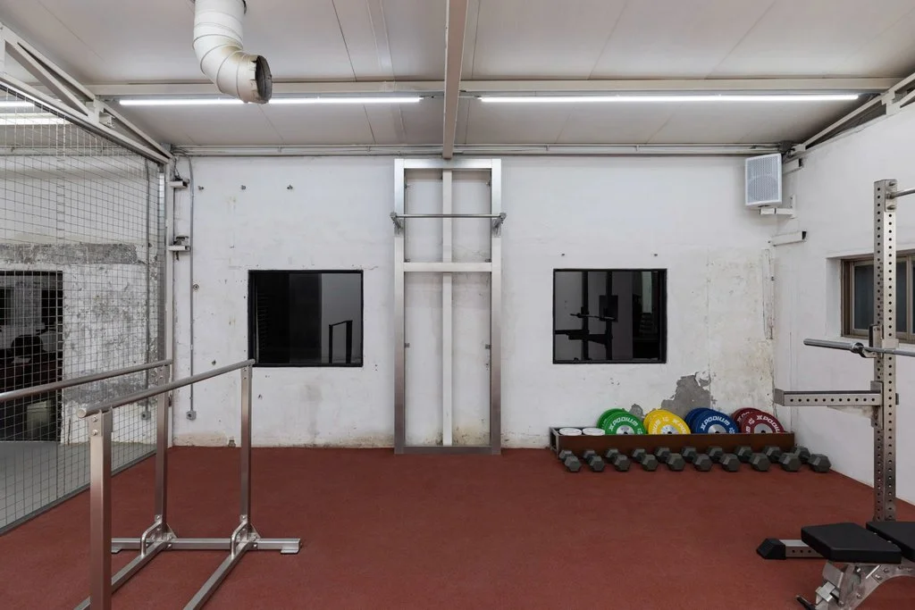 Creative Studio Unravel designs industrial UVU workout space in Seoul 5